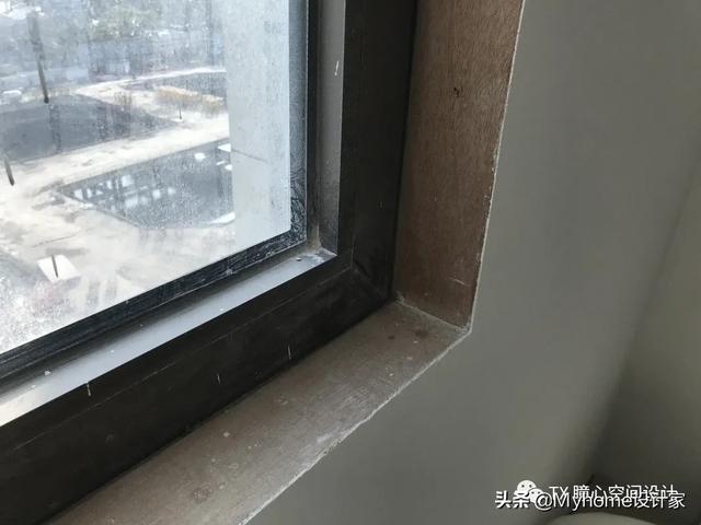  不銹鋼最騷！裝修客廳、臥室都合適<strong>不銹鋼</strong>，價(jià)格、用途…一文搞懂